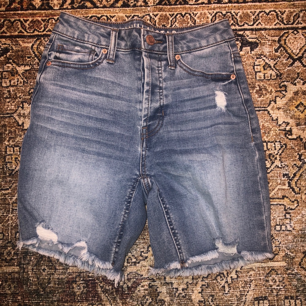 Size 0 Bermuda Shorts